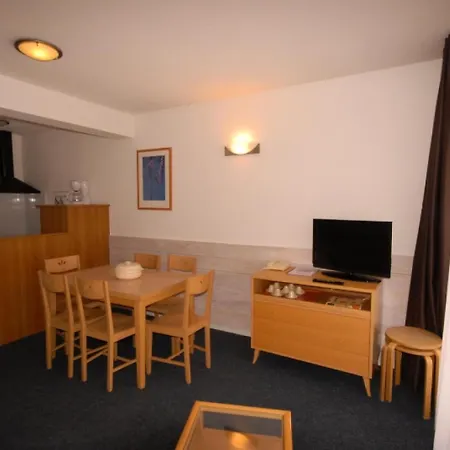 Le - Piscine - 2 Pieces Pour 6 Personnes Mae-6053 *