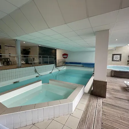 Apartmán Le - Piscine - 2 Pieces Pour 6 Personnes Mae-6053